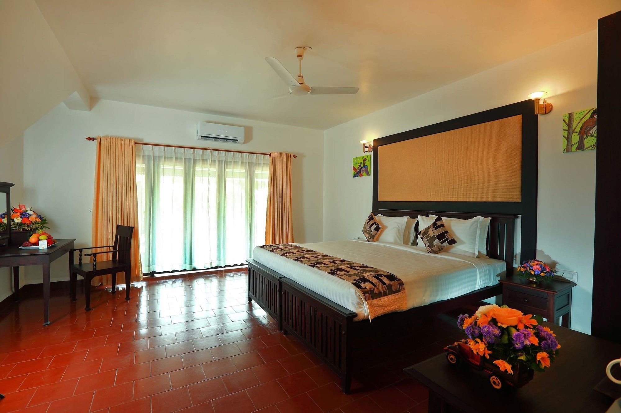 นิฮารา รีสอร์ต แอนด์ สปา Hotel Kochi ภายนอก รูปภาพ