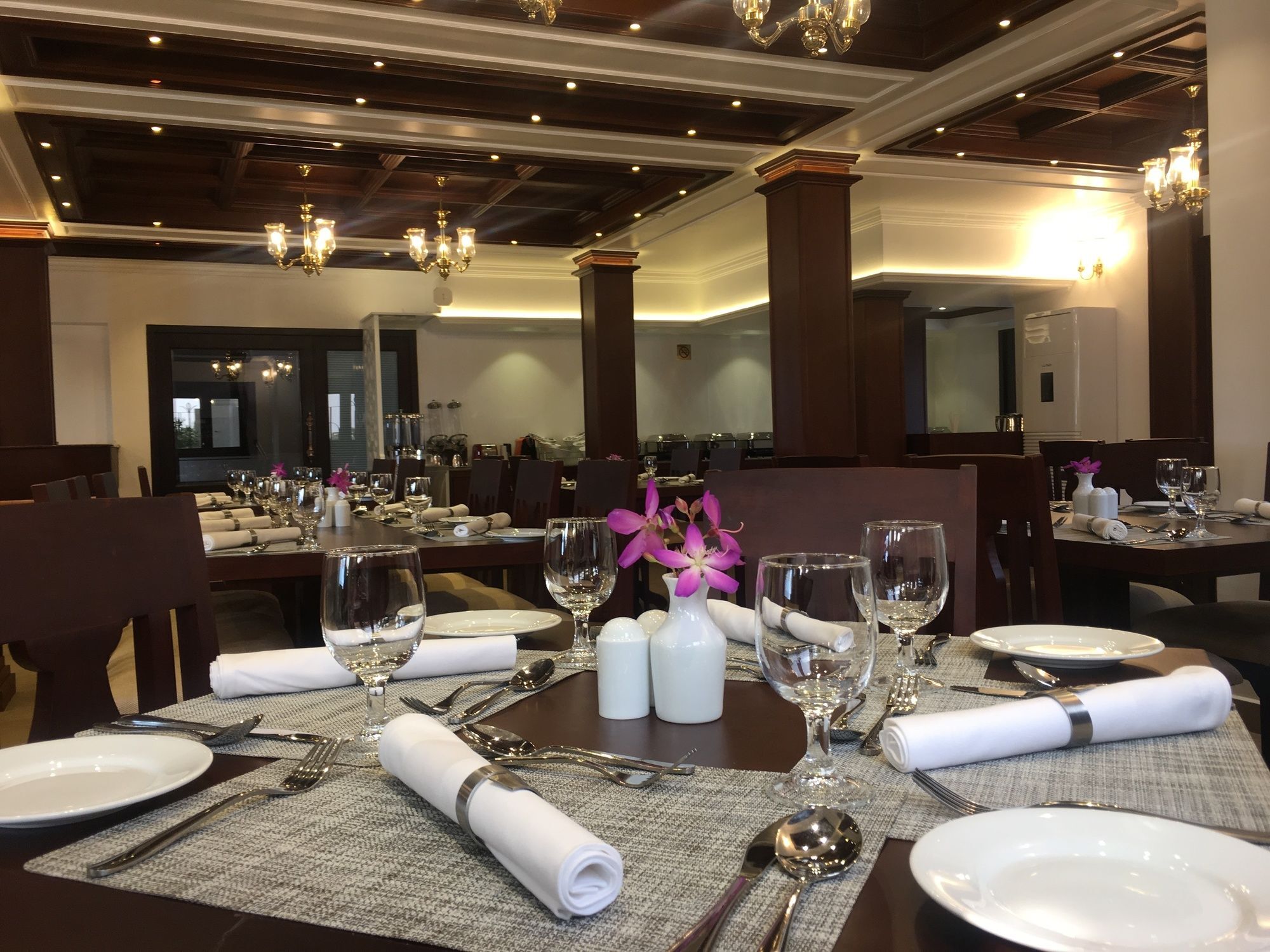 นิฮารา รีสอร์ต แอนด์ สปา Hotel Kochi ภายนอก รูปภาพ