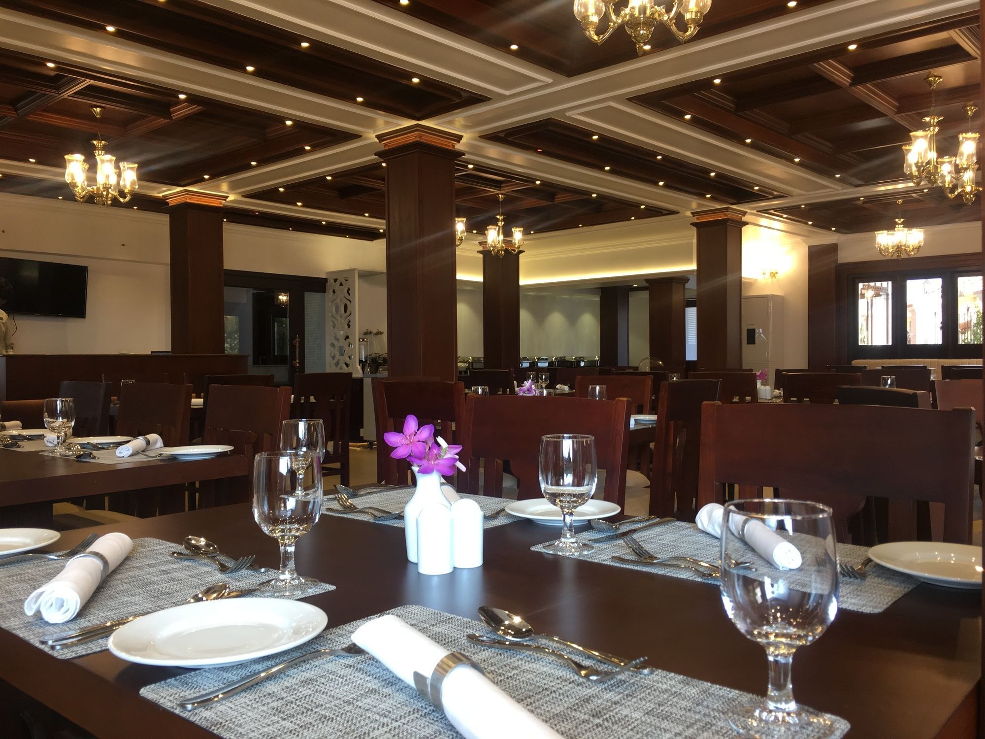นิฮารา รีสอร์ต แอนด์ สปา Hotel Kochi ภายนอก รูปภาพ